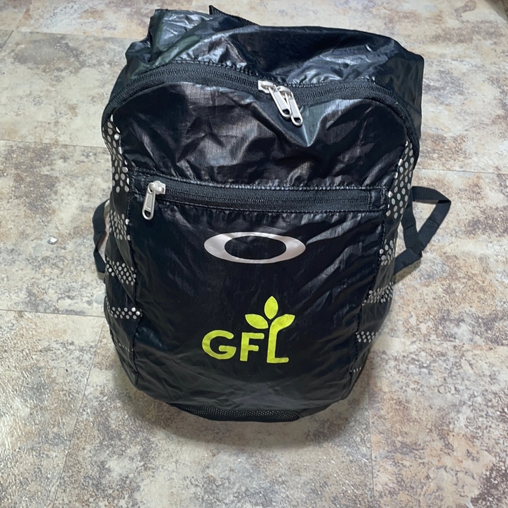 Oakley travel backpack black